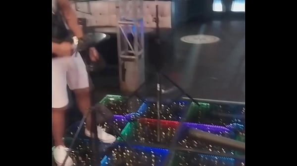 Bia Fire Esvaziando Os Sacos Rapidinhas Erotikaxxx 1