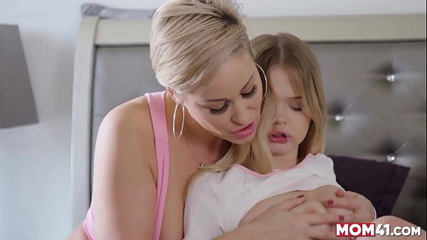 Une Tutrice Lesbienne Baise Son Eleve De 18 Ans Mom41