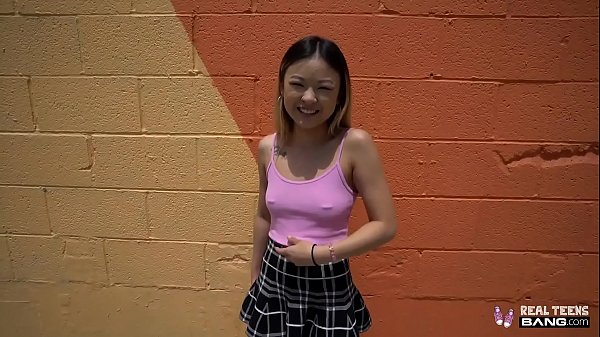 Real Teens Sexy Petite Asian Gets Big White Dick