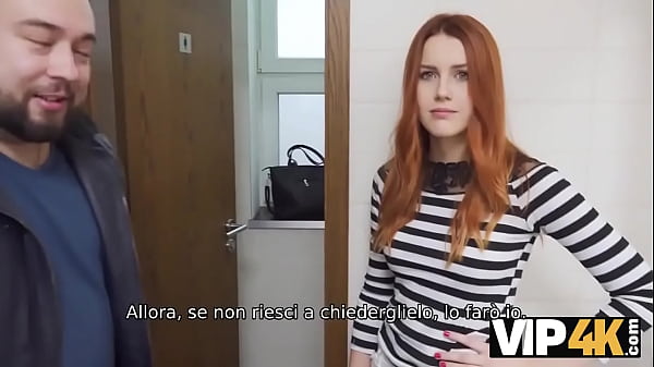 Vip4K Un Uomo Incontra Il Dolce Zenzero Al Centro Commerciale E La Scopa Per Soldi