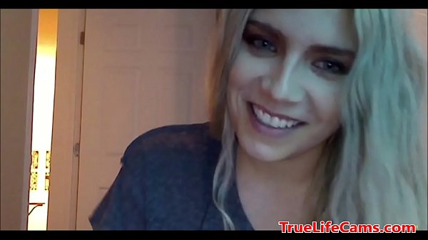Beautiful Blonde 18Yo Sucking Like A Pro