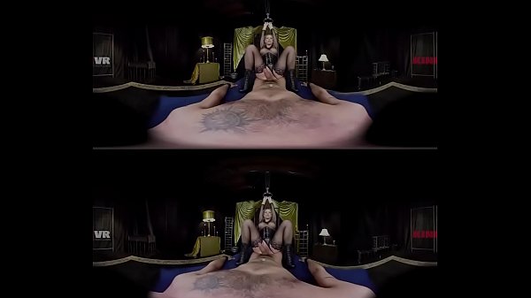 Blonde Slut In Extreme Bdsm Vr