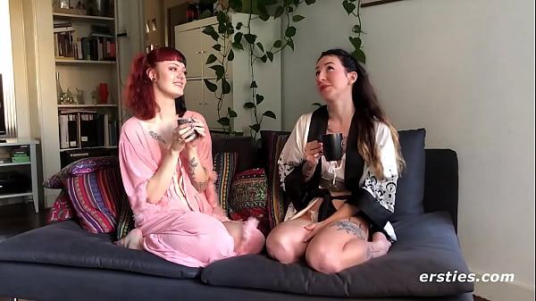 Ersties Sexy Babes A Sexy Time With Whipped Topping