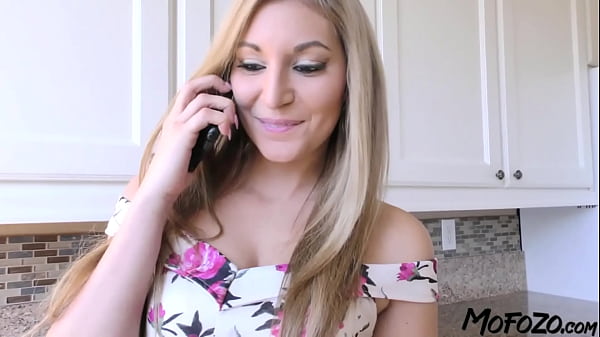 Mofozo Com Brunette Amateur Is Fucking With Her Tinder Date
