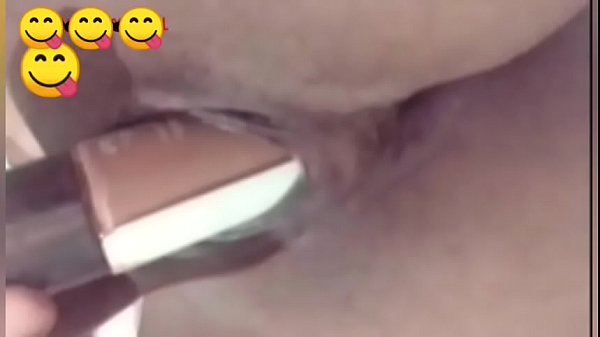 Morena Gostosa Se Masturbando Pelo Anus